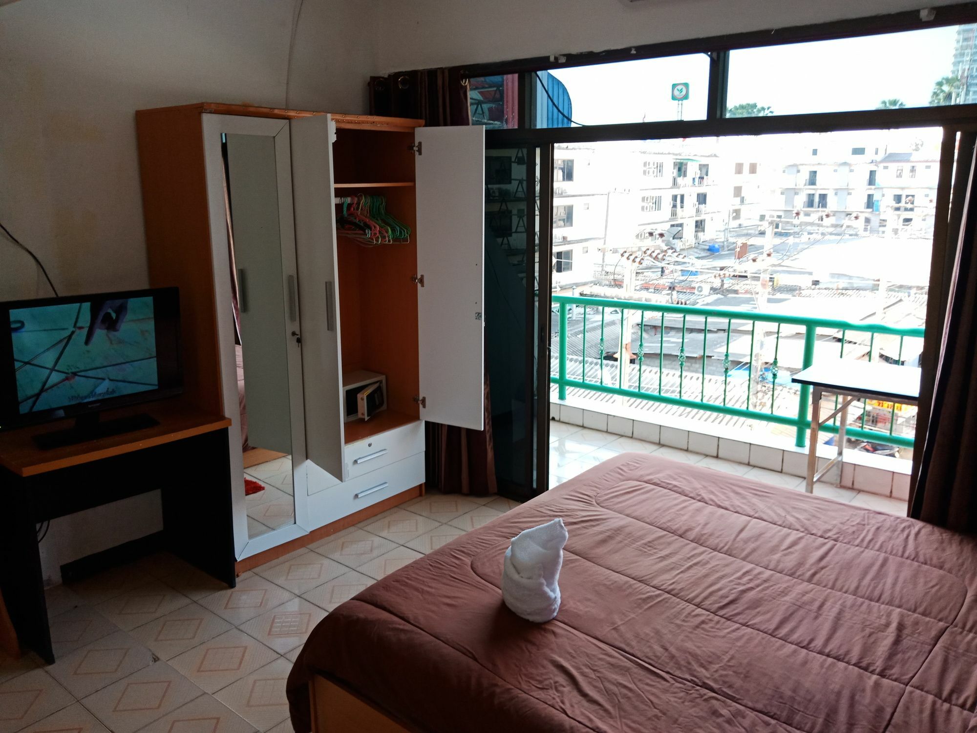 Katty Room For Rent 芭達亞 外观 照片